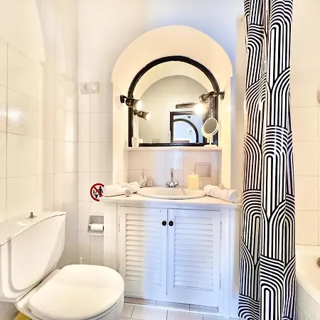 Tesoro With Private Pool By Dadovillas Villa *